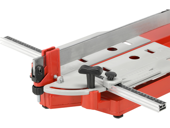 TILE CUTTING MACHINE