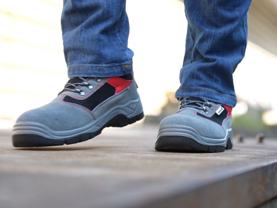 CHAUSSURES DE TRAVAIL PUEBLE S3 TAILLE 42