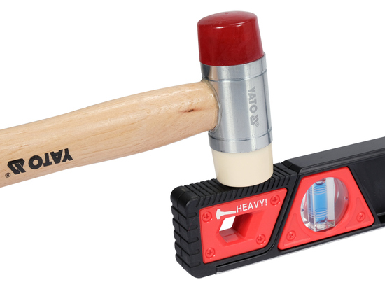 MÁGNESES SZINT 600 MM MEGERŐSÍTETT