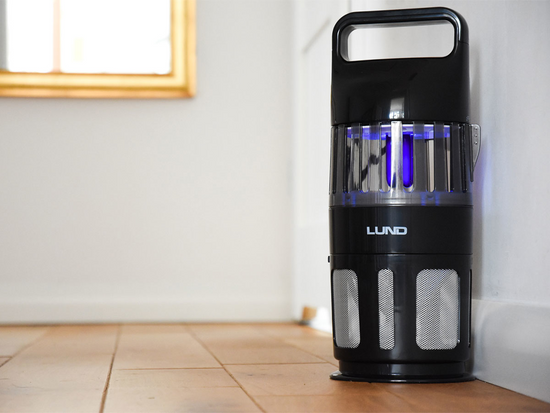 LÂMPADA INSECTICIDA COM VENTILADOR, UV-A 15W