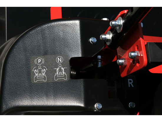 TRACTOR, GASOLINE MOWER - ZERO TURN