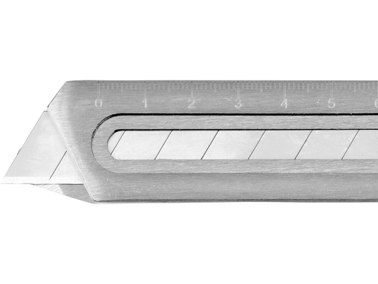 18 MM NUTRAUKIAMŲ AŠMENŲ UNIVERSALUS PEILIS