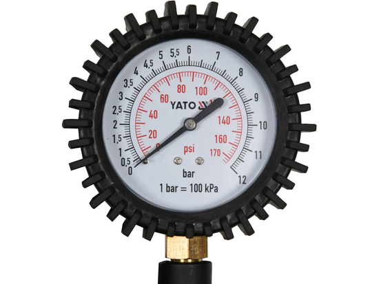 NYOMÁSMÉRŐVEL FELFÚJÓ PISZTOLY