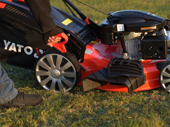 CORTADOR DE GASOLINA DE 53 CM COM ACIONAMENTO DE 196 CM3