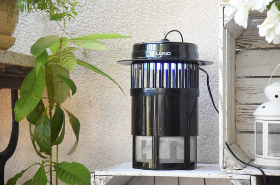 INSEKTICIDINĖ LEMPUTĖ SU VENTILIATORIU, UV-A 20W