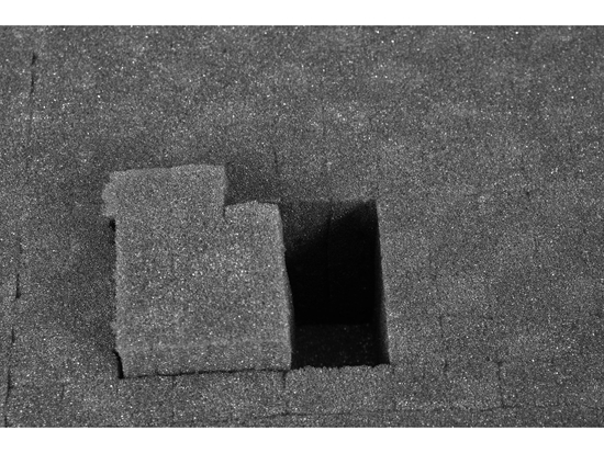 HERMETICKÝ POUZDRO NA NÁŘADÍ NA KOLEČKY 559X351X229 MM