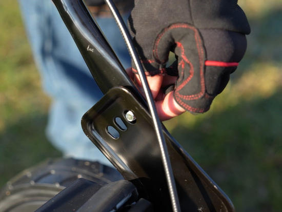 BENZININĖ VEJAVIENĖ 41 CM BE PAVAROS, TALPA 123 CM3