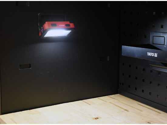 PORTATĪVĀ LAMPA 5W COB 300LM