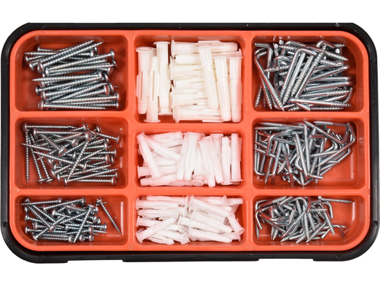 JUEGO DE TORNILLOS Y TAPONES DE EXPANSIÓN 290 UDS.