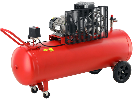 EĻĻAS KOMPRESORS 200L 400V