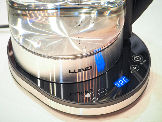 ELEKTRISKĀ STIKLA LED TŪNĀ 1,8L AR TEMPERATŪRAS REGULĒŠANU