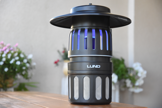 INSECT KILLER LAMP WITH FAN UV-A 15W IPX4