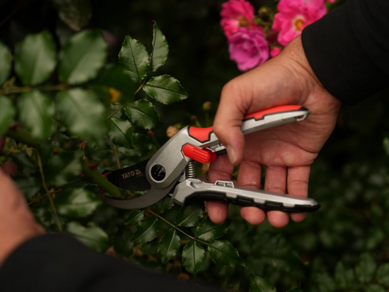 SEKATOR NOŻYCOWY ALUMINIOWY 205MM Z BLOKADĄ OTWARCIA