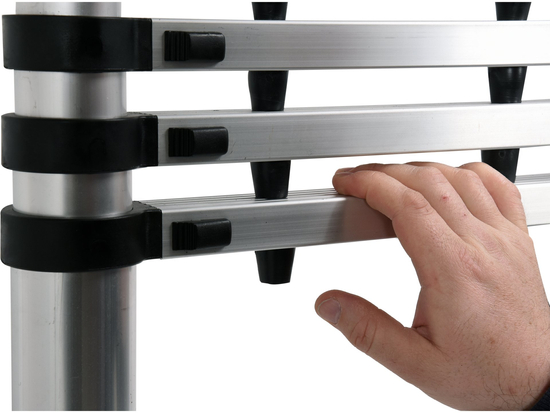 ALUMINIUM TELESCOPIC LADDER 3,8M 13STEPS