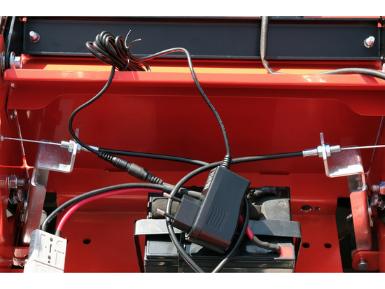 ТРАКТОР, БЕНЗИНОВА КОСАЧКА - НУЛЕВ ОБОРОТ