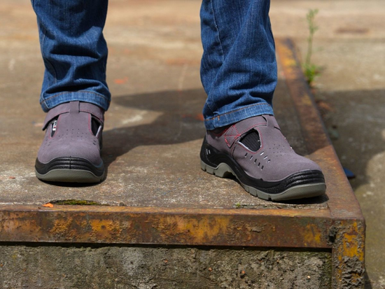 SANDALES DE TRAVAIL SEGURA S1 TAILLE 44