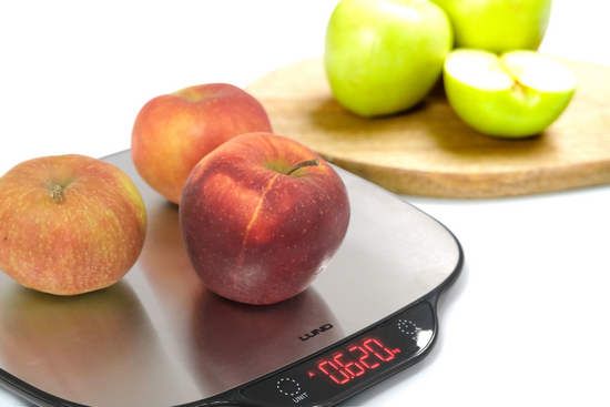 KITCHEN SCALE S/S 27*25*1,8CM