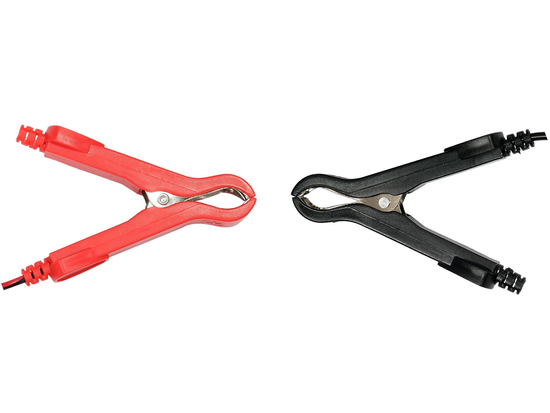 ELEKTRONIKUS EGYENIRÁNYÍTÓ LCD KIJELZŐVEL. TARTOMÁNY 6V/2A, 12V/8A