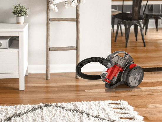 ЦИКЛОННА ПРАХОСМУКАЧКА 700W, HEPA, 5 ЧЕТКИ