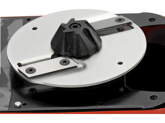 TRITURATORE A COMBUSTIONE BENZINA PER RAMI 45 MM CAPACITÀ 196 CM3