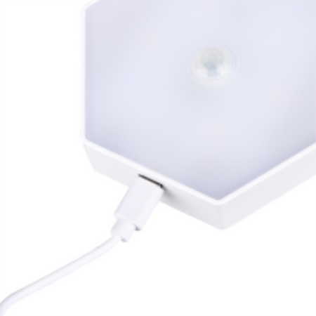 LAMPKA NOCNA SMD LED 50LM CZUJNIK RUCHU I ZMIERZCHU, AKU