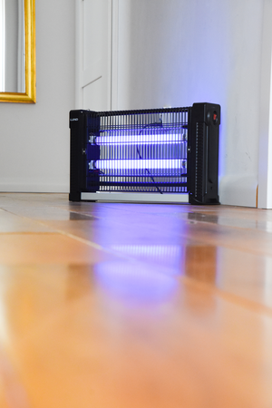 UV-A INSEKTICÍDNA LAMPA 26W