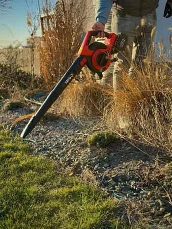 SOUFFLEUR/ASPIRATEUR À FEUILLES 2X18V SANS BATTERIE