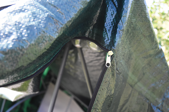 KRYT NA ZÁHRADNÚ HOJDAČKU