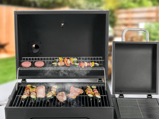 GRILL WĘGLOWY DELUXE Z WĘDZARNIĄ