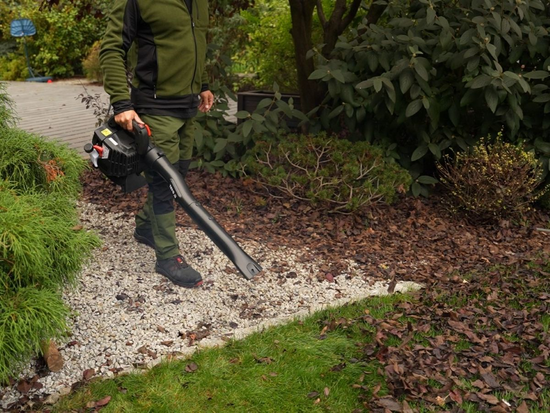 ASPIRATEUR/SOUFFLEUR À ESSENCE
