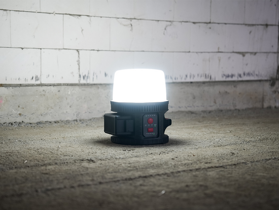 REFLEKTOR LED 18V, 10000 LM, 360° - BEZ AKUMULATORA