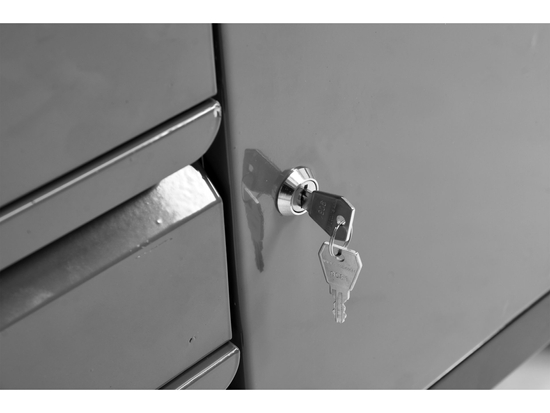 SCRIVANIA, TAVOLO, ARMADIO OFFICINA PER UTENSILI 1160 X 600MM