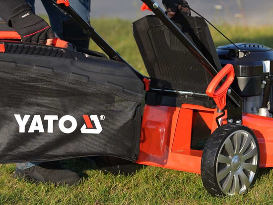 CORTADOR DE TRÊS RODAS 53 CM COM ACIONAMENTO 196 CM3