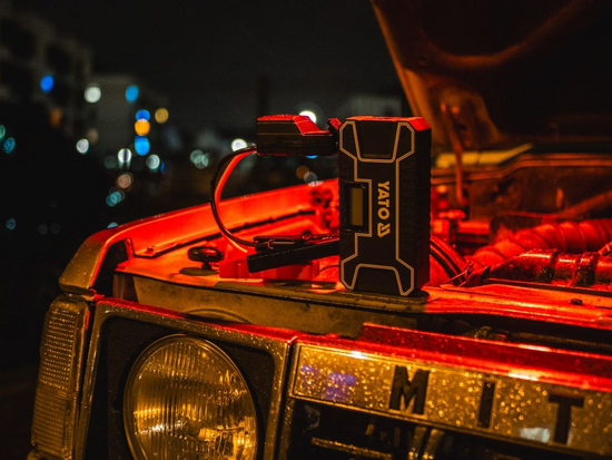 DISPOSITIF DE DÉMARRAGE/POWER BANK 12000MAH AVEC ÉCRAN LCD