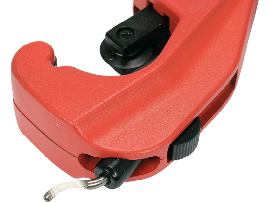 TAGLIATUBI IN RAME 6-35 MM CON SBAVATORE RETRATTILE E ROTELLA DI TAGLIO DI RICAMBIO