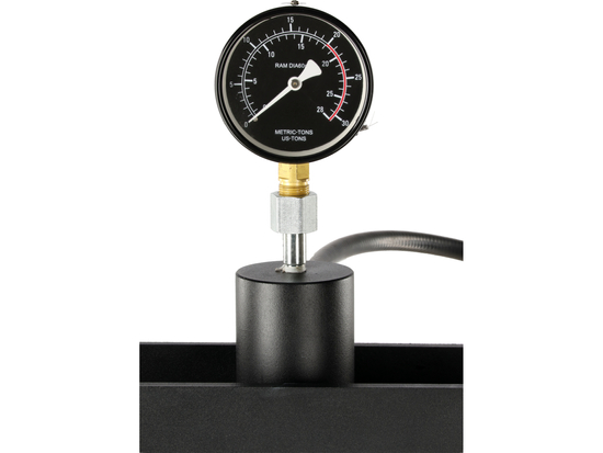 PRESSE HYDRAULIQUE SOUDÉE 20T