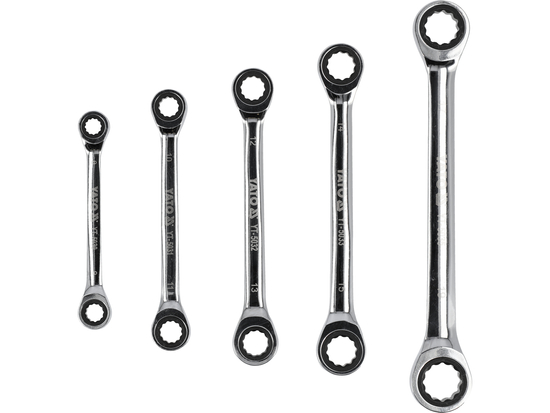 SERIE CHIAVI AD ANELLO CON CRICCHETTO, 5 PEZZI.