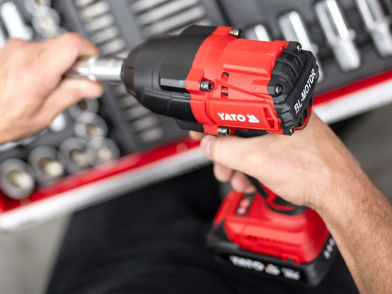 CHAVE DE IMPACTO SEM ESCOVAS SEM FIO 18V 850NM (CORPO)