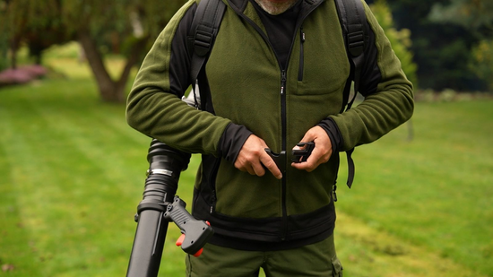 GASOLINE BACKPACK BLOWER 52CC