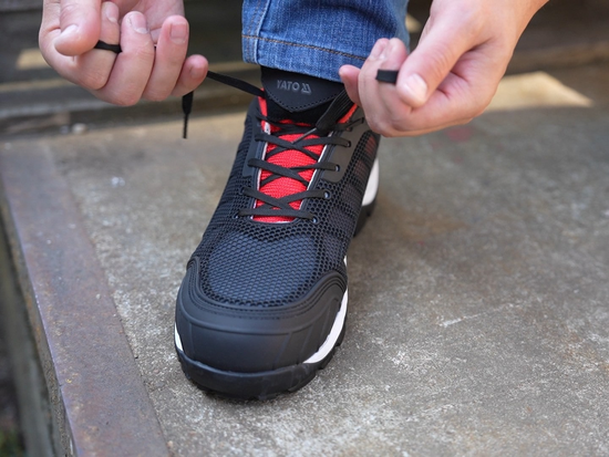 SCARPE DA LAVORO SPORTIVE E LEGGERE DÉCOLLETÉ S1P, TAGLIA 39