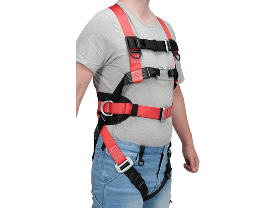 BEZPEČNOSTNÝ PÁS S BEDROVÝM PÁSOM /POPOR/