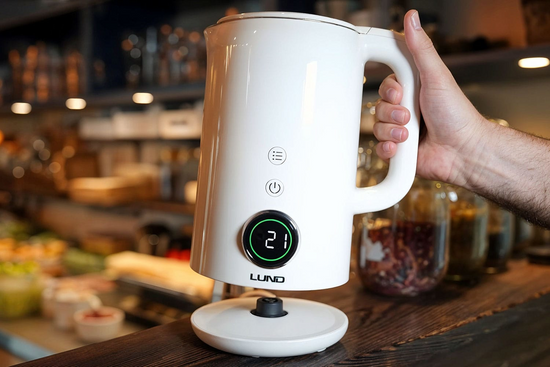 RYCHLOVARNÁ KONVICE 1,7L, NASTAVENÍ TEPLOTY, BÍLÁ