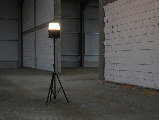 RIFLETTORE 18V 10000LM 360°, IK08