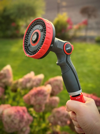 6-FUNCTION SPRAY GUN