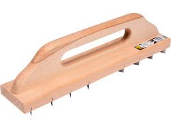 WOODEN PLASTERS AND AIRCRETE SCRAPER