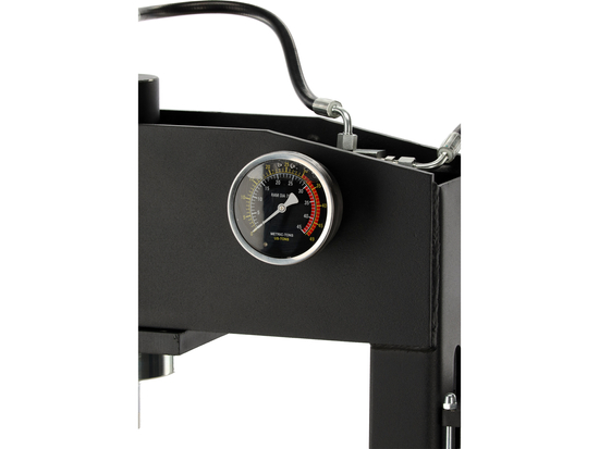 30T HEGESZTETT HIDRAULIKUS PRÉS