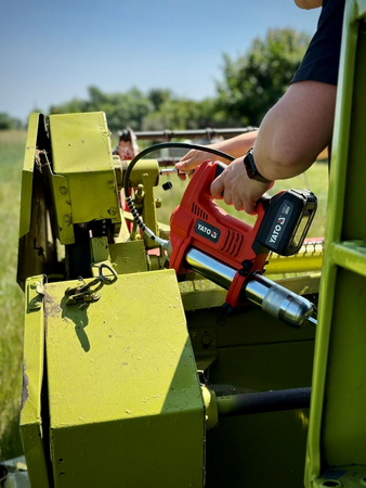 MAZACÍ PISTOLE 18V 620 BAR (TĚLO)