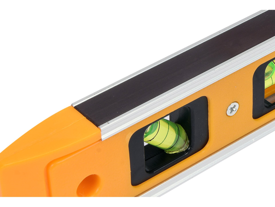 LIVELLA SILURO 230 MM, CORPO IN PLASTICA, TRE LIBELLE, BASE MAGNETICA