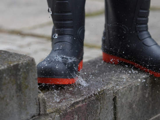 BOTTES DE BOTTE AVEC BOUT EN MÉTAL. 45