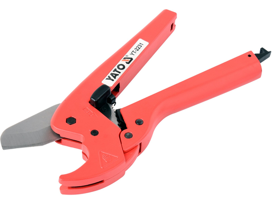 ŘEZAČ PVC TRUBEK DO 42 MM